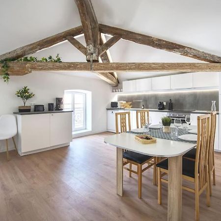 Superbe Appartement, Hypercentre, 4Chambres. Béziers Buitenkant foto