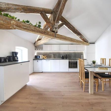 Superbe Appartement, Hypercentre, 4Chambres. Béziers Buitenkant foto