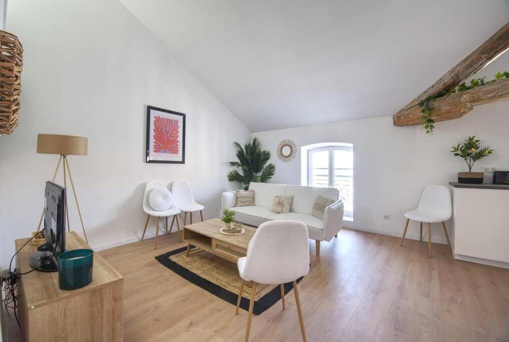 Superbe Appartement, Hypercentre, 4Chambres. Béziers Buitenkant foto