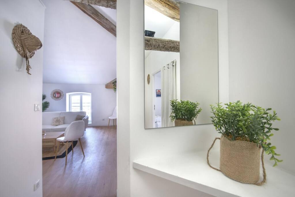 Superbe Appartement, Hypercentre, 4Chambres. Béziers Buitenkant foto