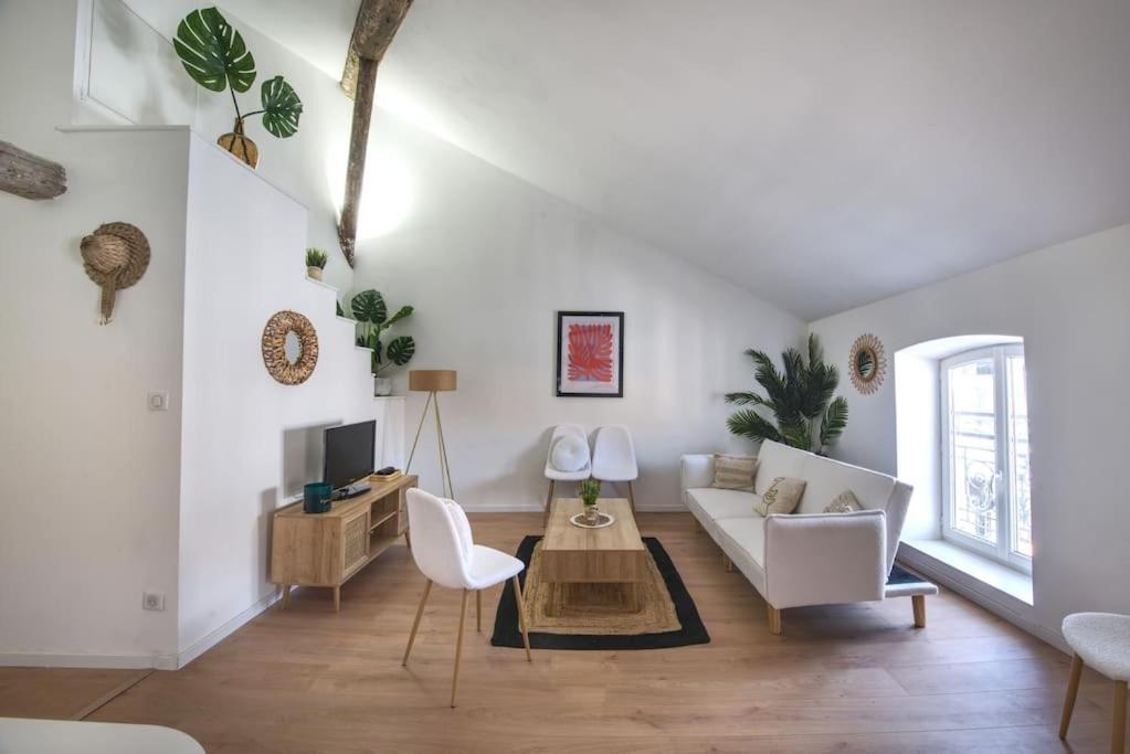 Superbe Appartement, Hypercentre, 4Chambres. Béziers Buitenkant foto